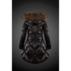 Moncler Vinterjakke Dame with raccoon fur collar Sort